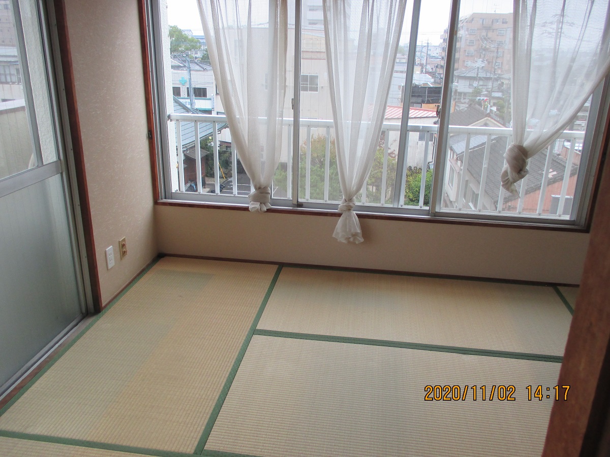 二神マンション405 和室６帖